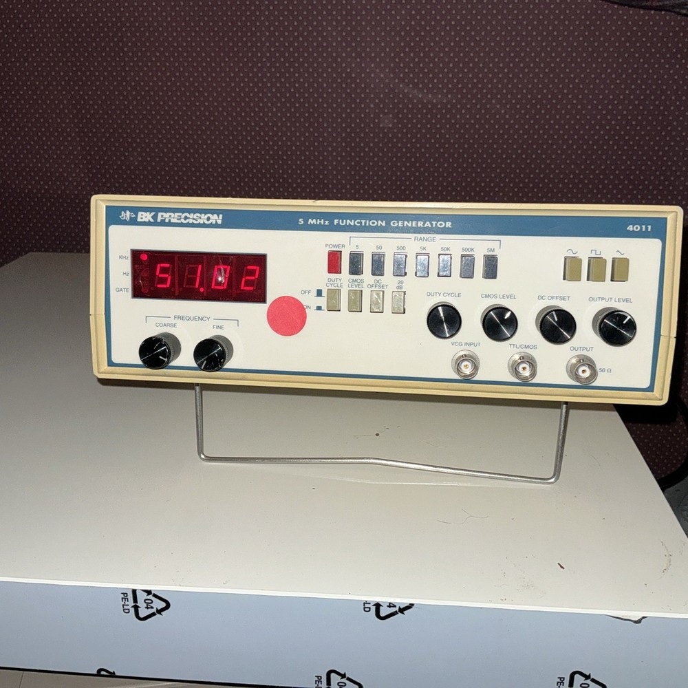 BK PRECISION 4011 - 5 MHZ FUNCTION GENERATOR
