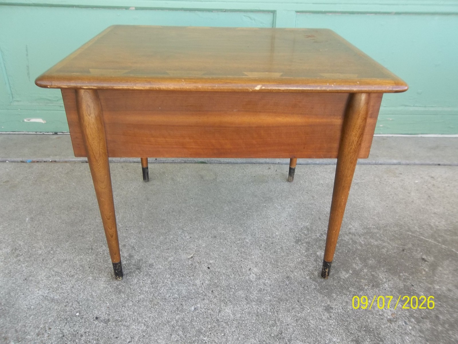 Vintage Lane Acclaim Andre Bus Mid Century MCM End Table with Drawer