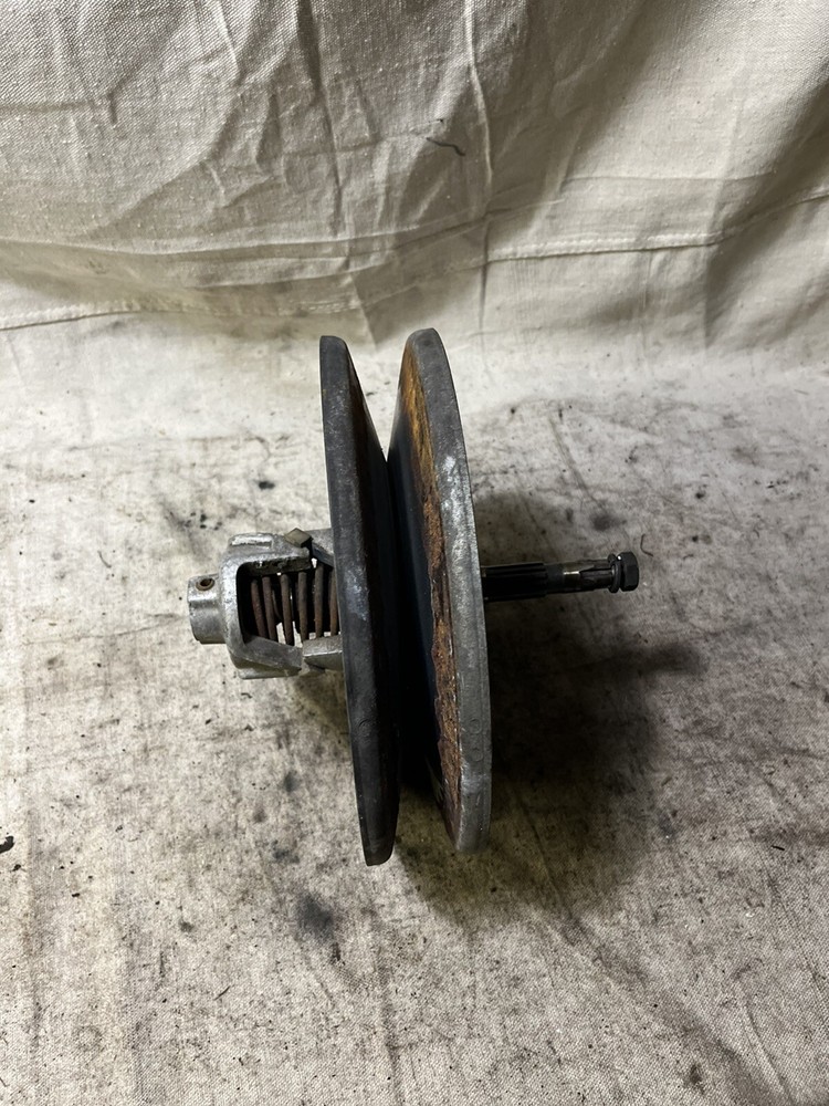 yamaha sm292f 1974 driven clutch assembly