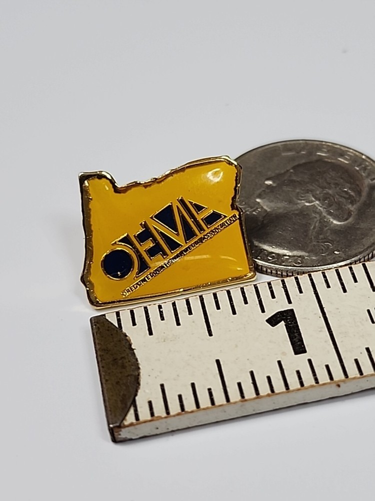 OEMA Lapel Pin Oregon Educational Media Association Map Shape