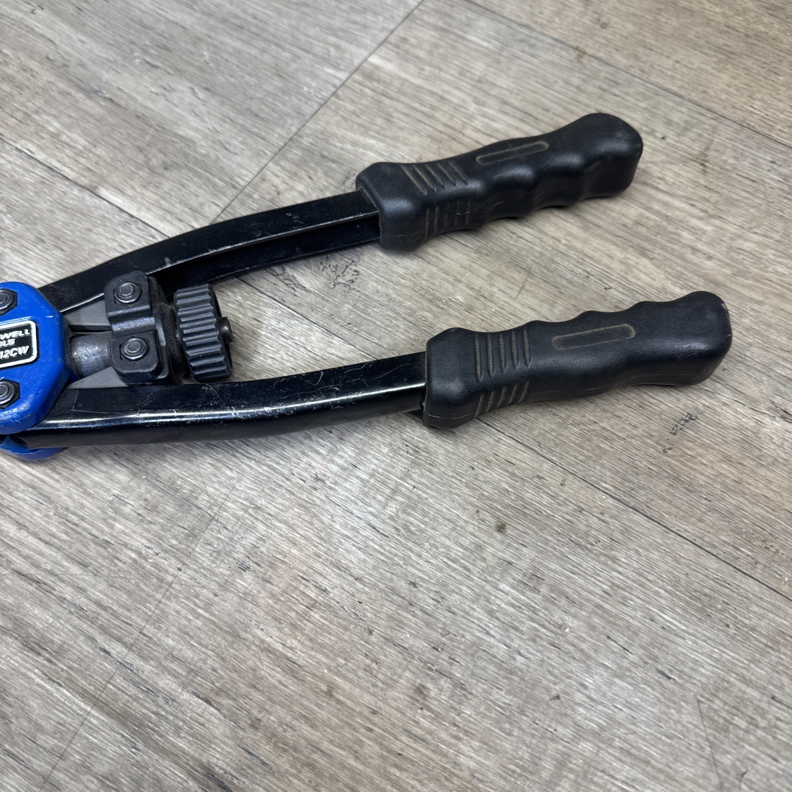 CORNWELL TOOLS Nut / Thread Setting Hand Riveter Tool AS1442CW (for Parts)