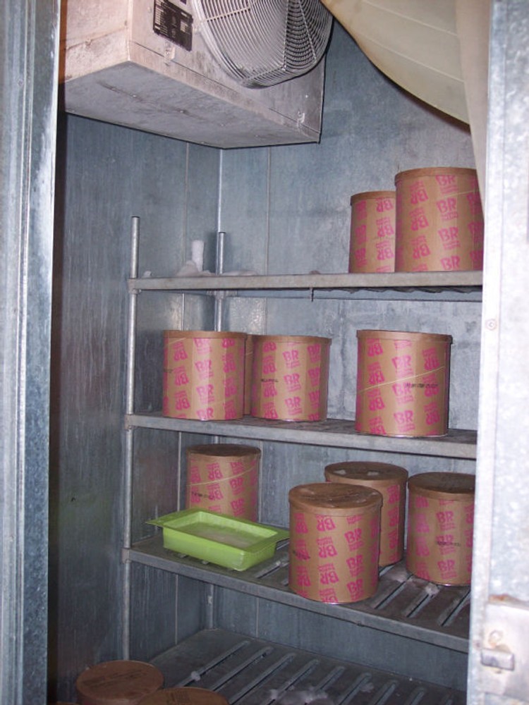Complete Baskin-Robbins Ice Cream Store Equipment Package