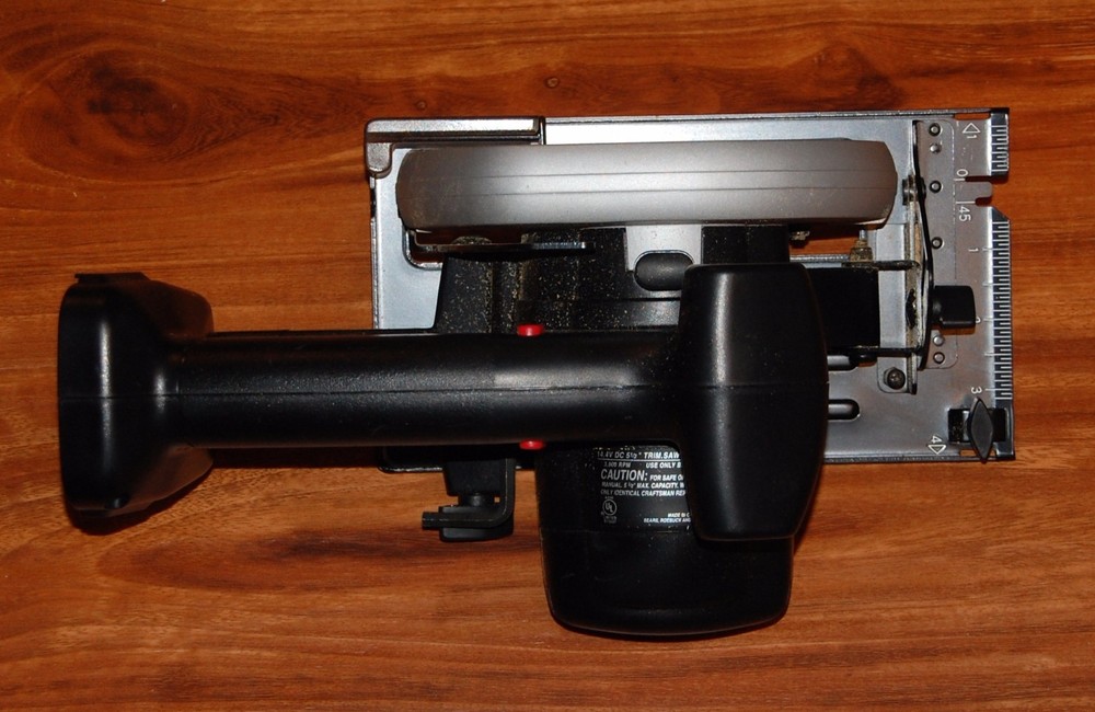 Craftsman Drill & Circular Saw NO CHARGER