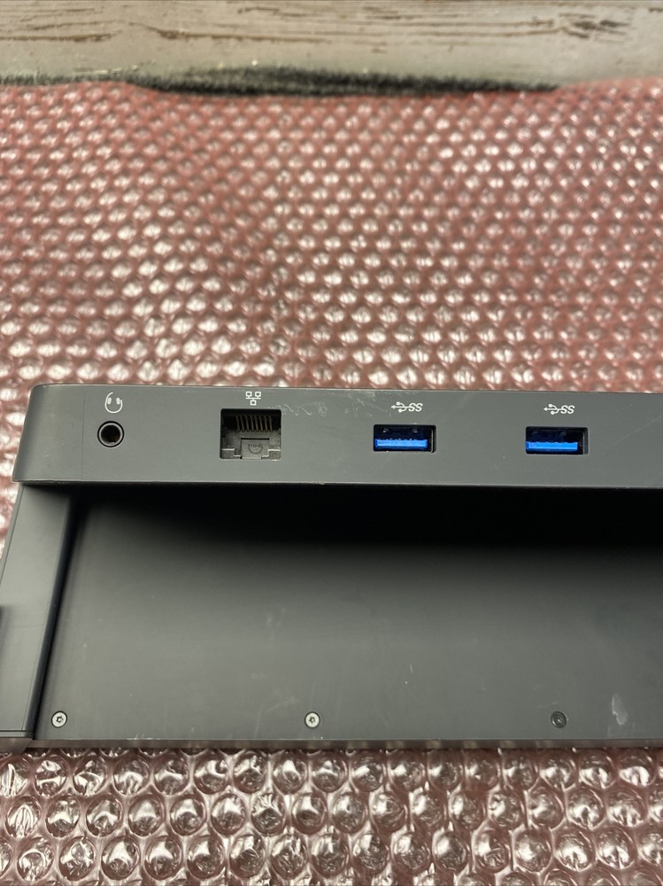 Used MICROSOFT 1664 Docking Station No power cord