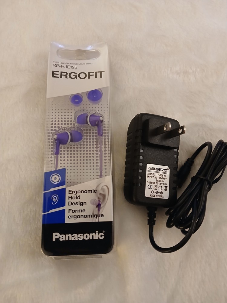 Sony D-EJ010 PSYC CD Walkman Portable Player Earbuds CDS Speakers Case Bundle