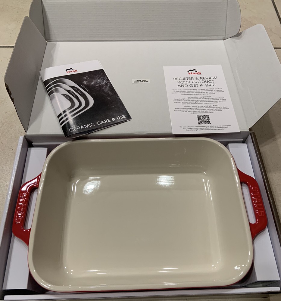 STAUB Ceramique Rectangular Gratin Baking Dish 10.5”x7.5” 2.5qt Cherry Red NEW