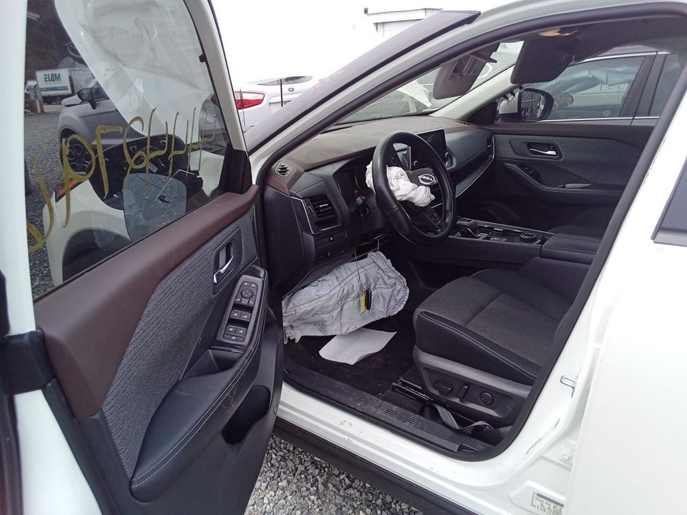 Camera/Projector Camera Front View Windshield US Built Fits 23 ROGUE 860977