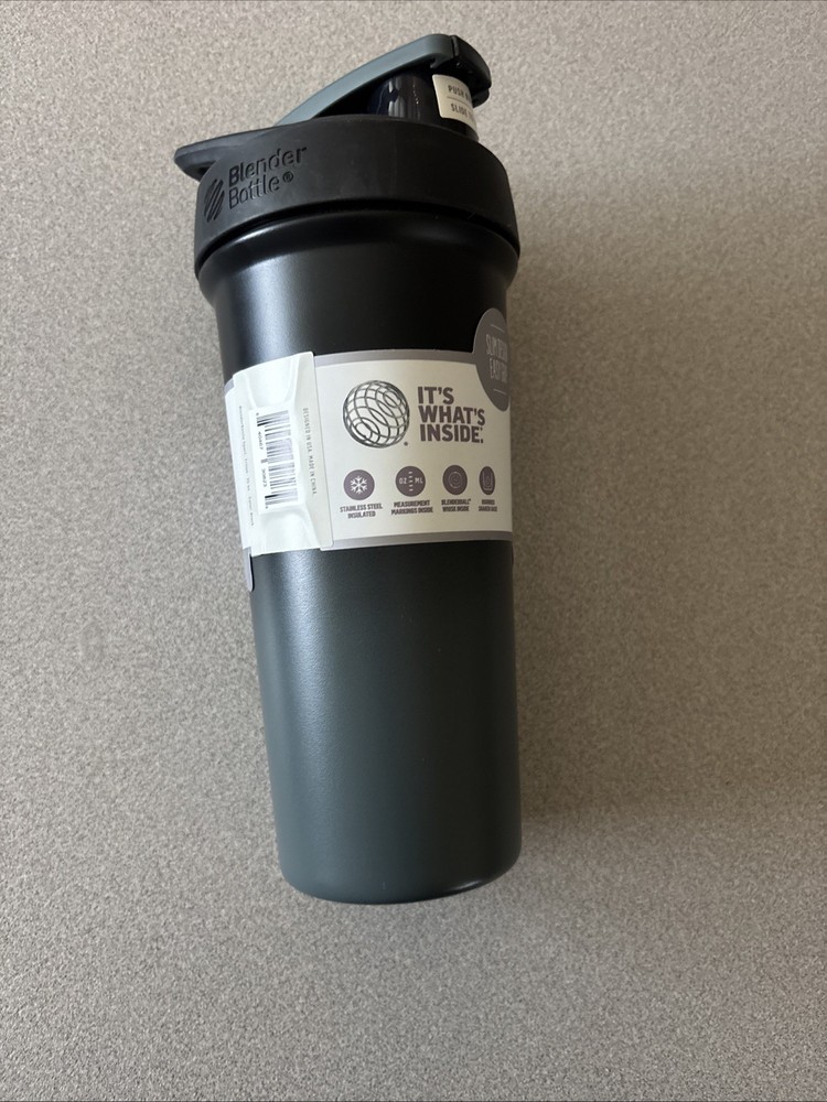 Blender Bottle Strada Sleek 25 Oz. Black Insulated Lockable