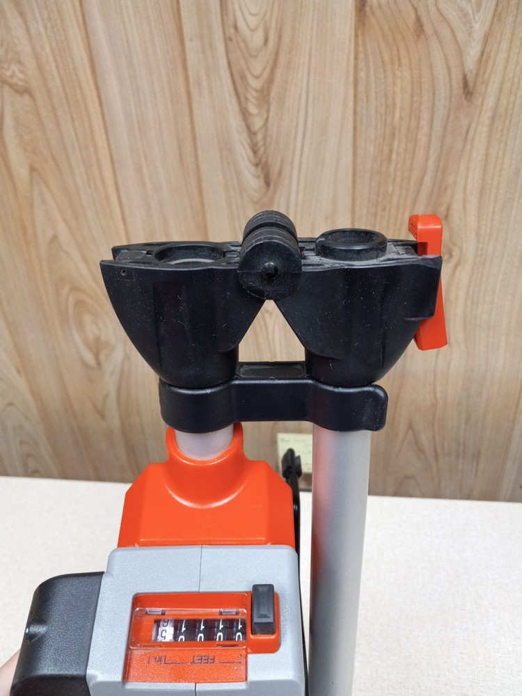 Lufkin Crescent Measuring Wheel PSMW48CL Folding Contractor Model