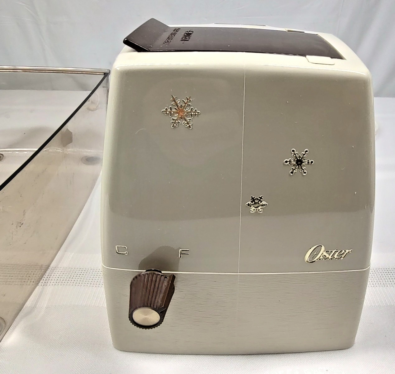 Oster Snowflake Countertop Ice Crusher 564A Coarse Fine Settings Tested Working