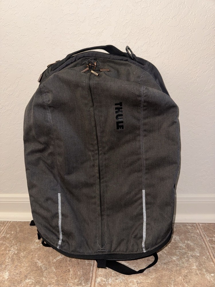 THULE Vea Backpack 21L Multi-Compartment Laptop Duffel Sling Bag Gray Black