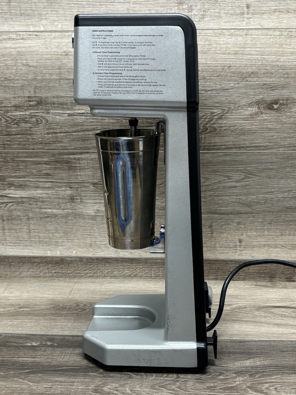 Waring Commercial Heavy-Duty Single-Spindle 1 HP Drink Mixer w Timer WDM120TX
