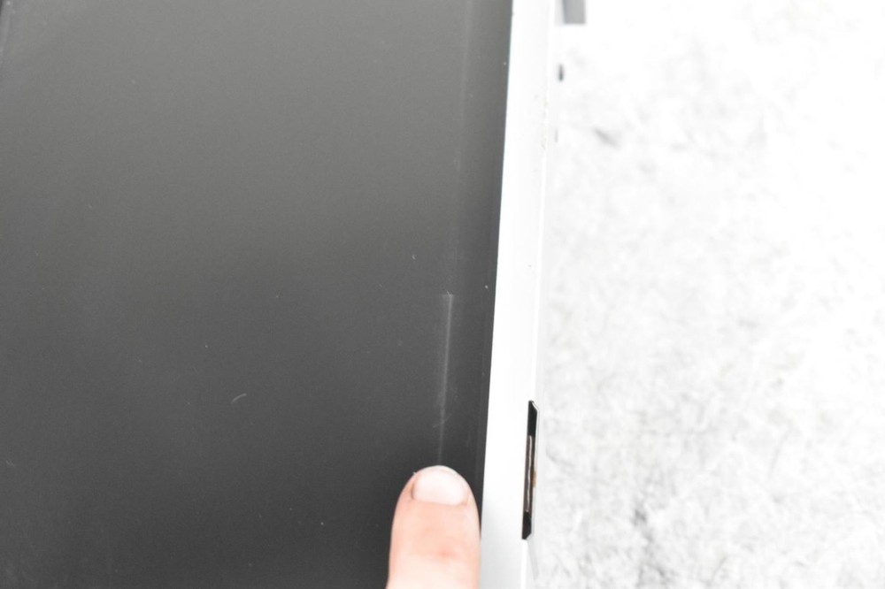 2015 Ford Escape 8 Screen Display OEM Used - Reprogramming Required