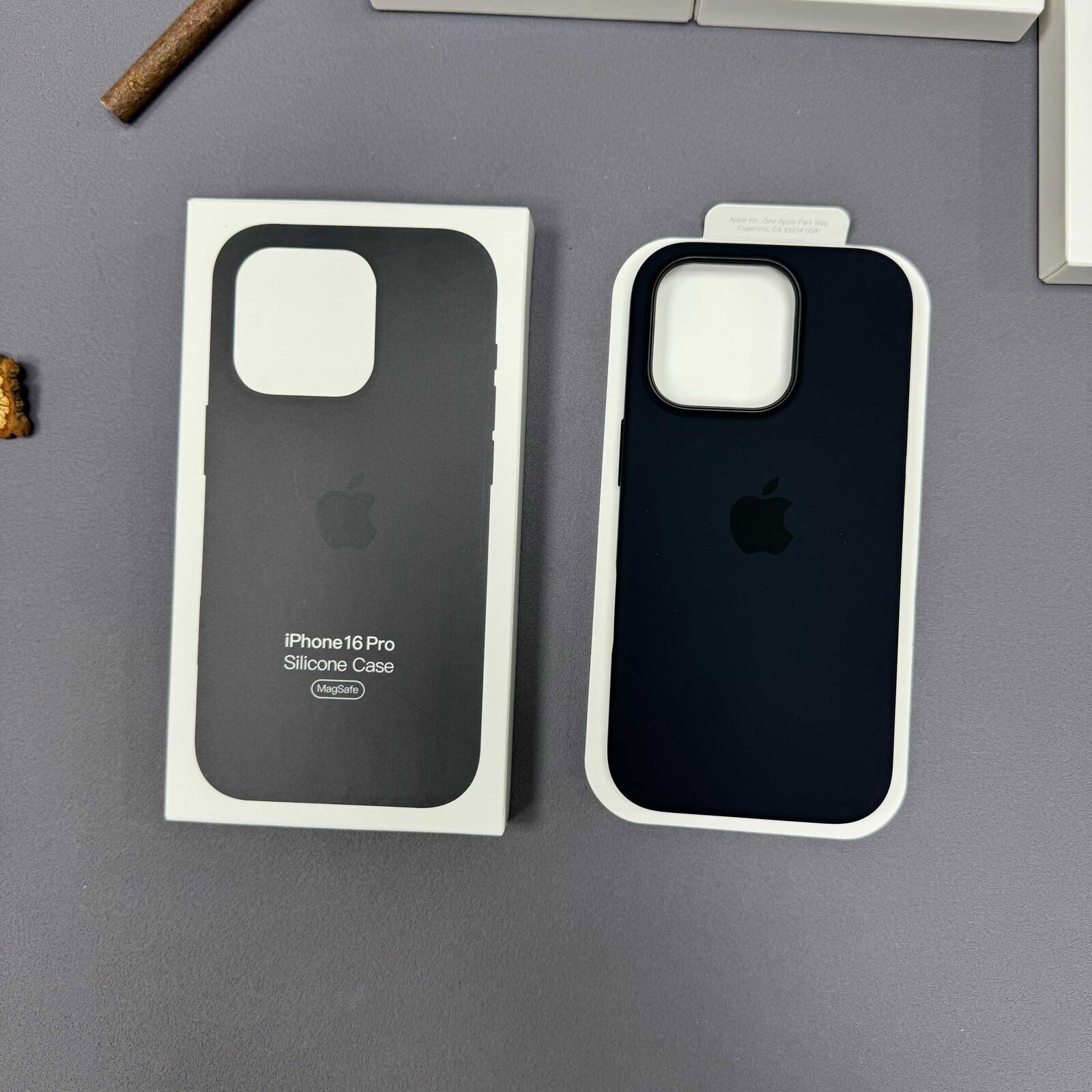 New Original Silicone Magnetic Case For iPhone 16 Pro Max 16 Plus