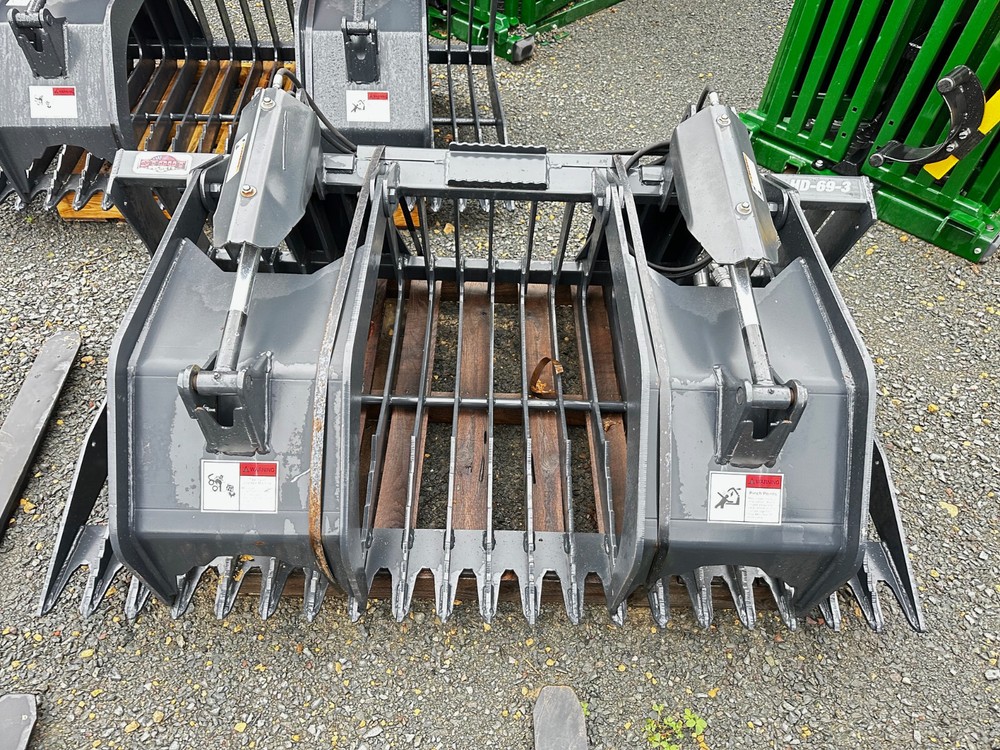 Stout 69-3B Grapple w/ Skid Steer Quick Attach