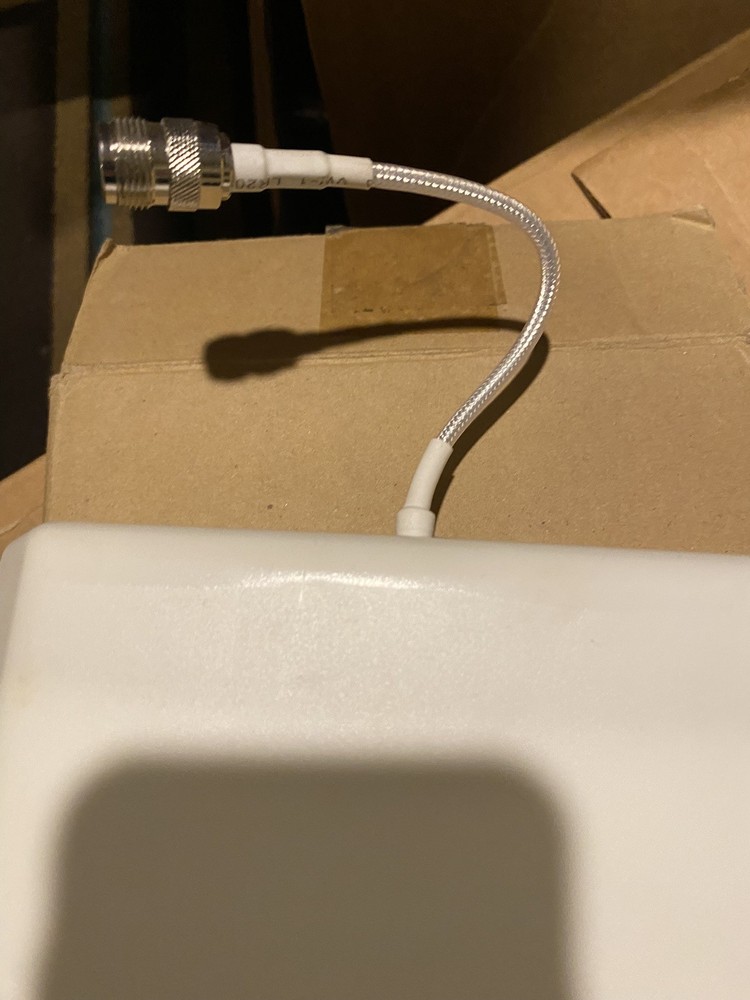 wilson wall mount antenna