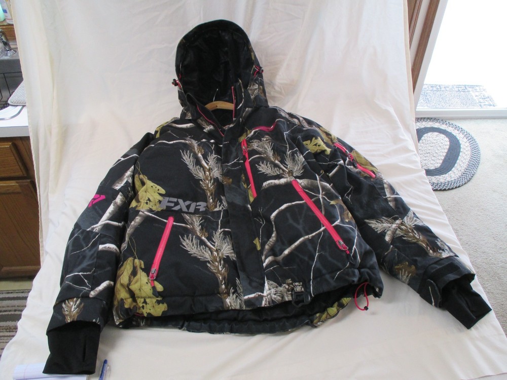 FXR Snowmobile Fresh Jacket Women’s Size 12 Real Tree Patterned