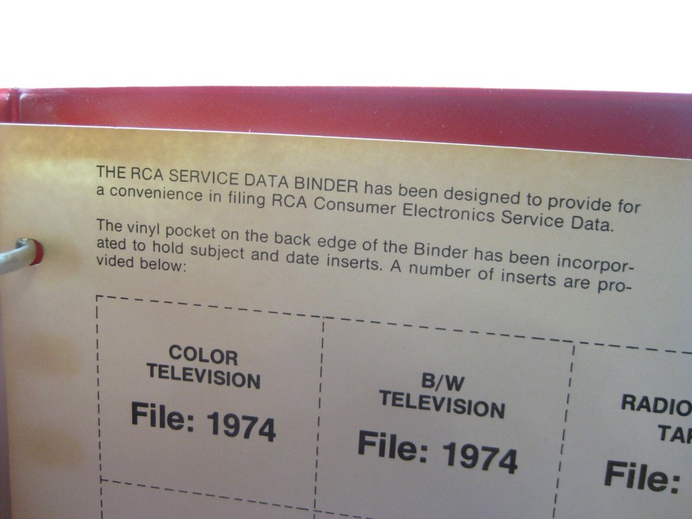 RCA CONSUMER ELECTRONICS SERVICE DATA PAIR OF 3 RING BINDERS 1970'S