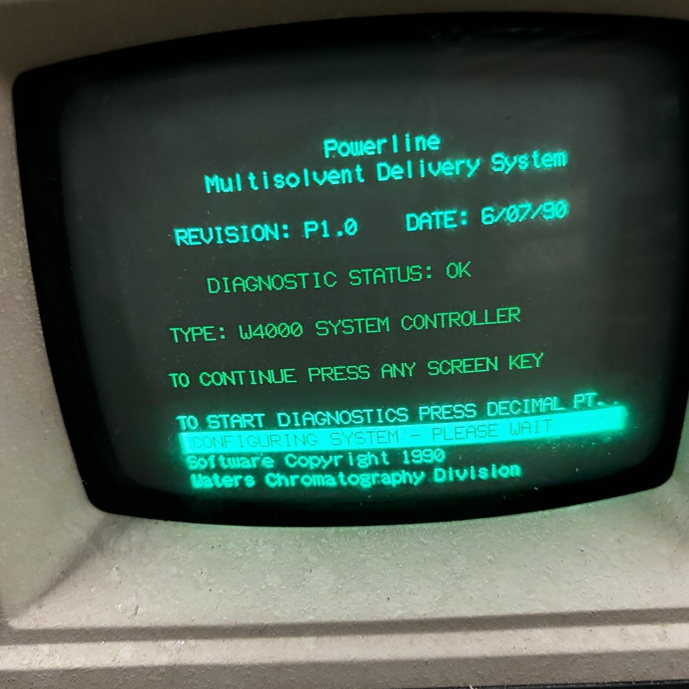 WATERS 4000 MULTISOLVENT DELIVERY SYSTEM CONTROLLER MILLIPORE 50/60 Hz 🎯