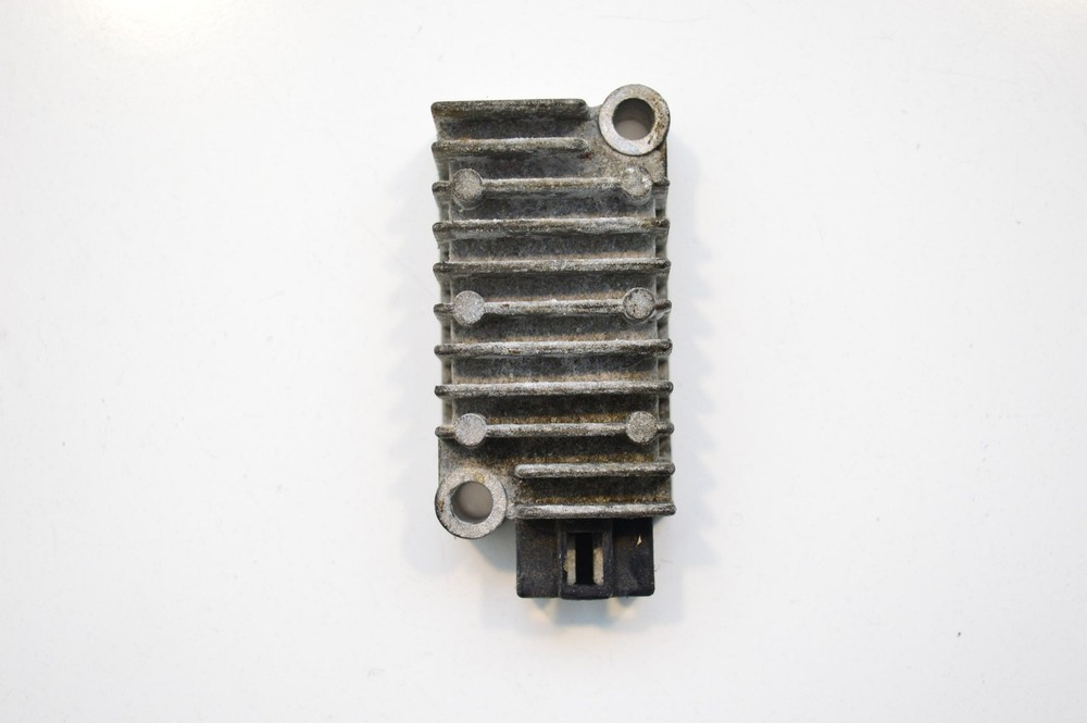 2009 YAMAHA WR125 X VOLTAGE REGULATOR RECTIFIER