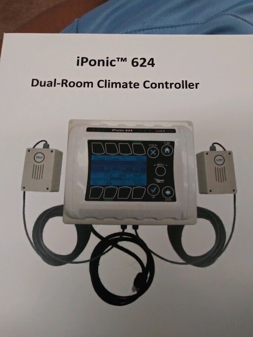 Iponic 624 Dual Room Climate Controller
