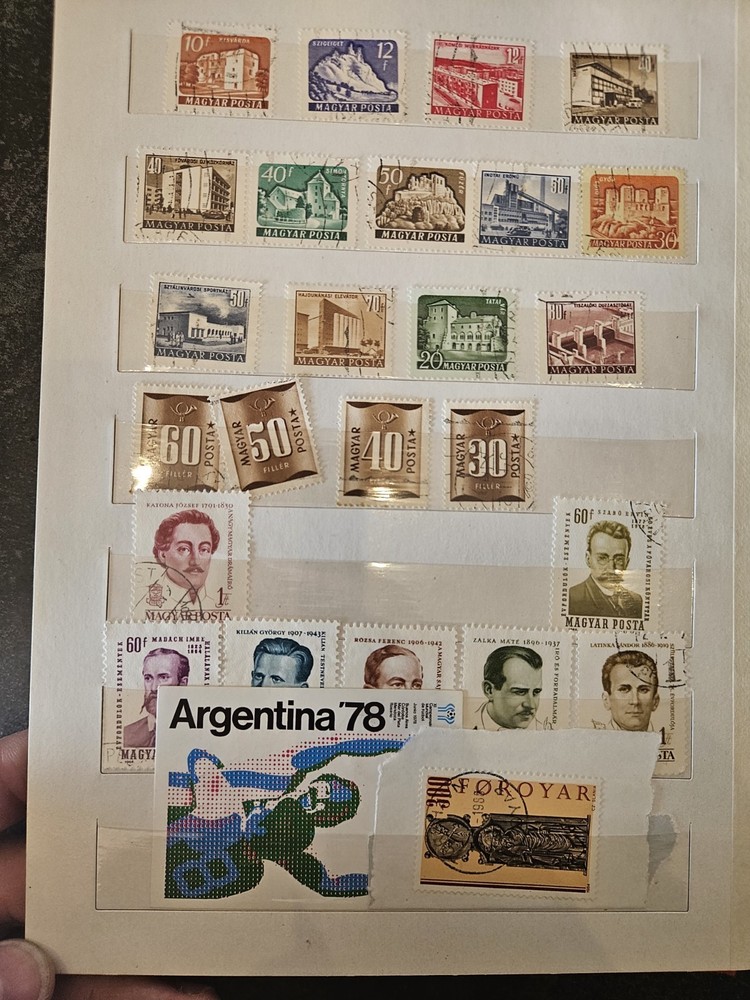 FOREIGN MIXED STAMP ALBUM COLLECTION