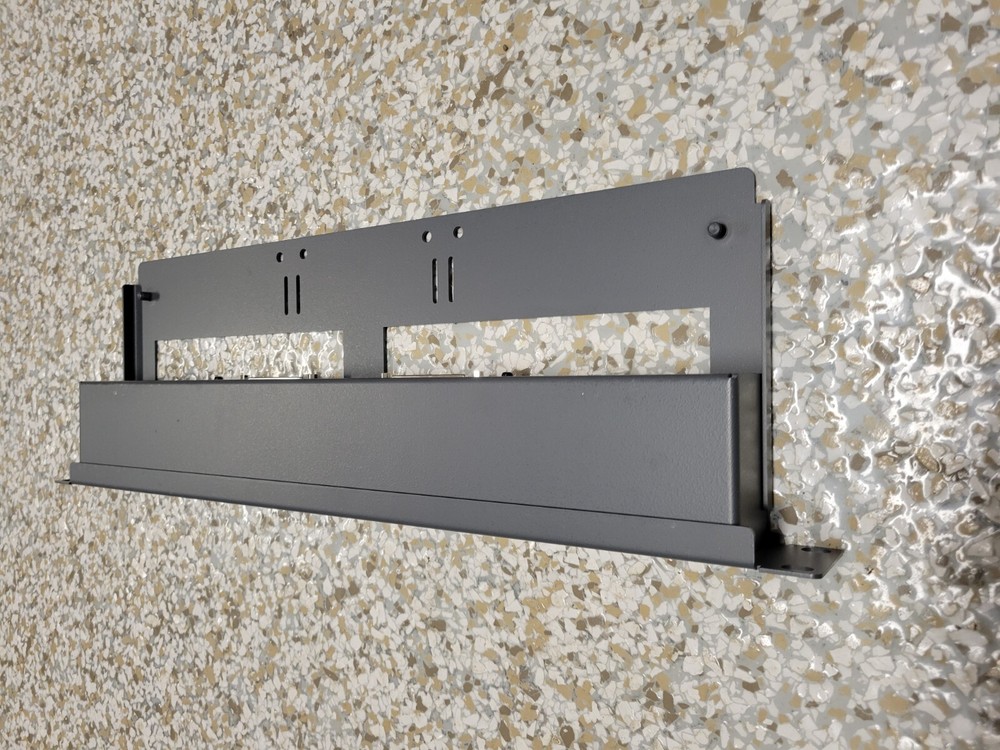 Custom Cable HDPP16 High Density Network Patch Panel 16 RJ-45 Ports Black NOS