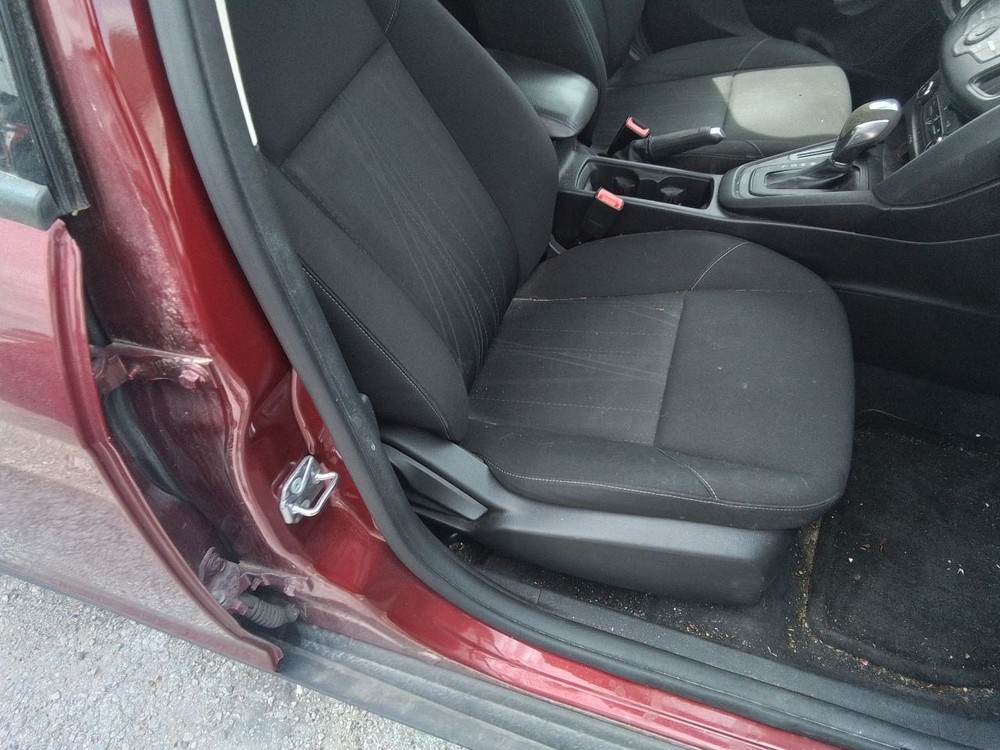 2015-2018 Ford Focus Front 4.2" Display Screen