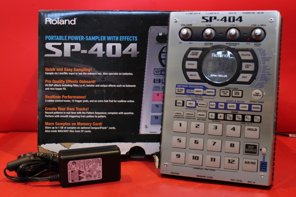 USED Roland SP 404 Sequencer Sampler U2961 260417