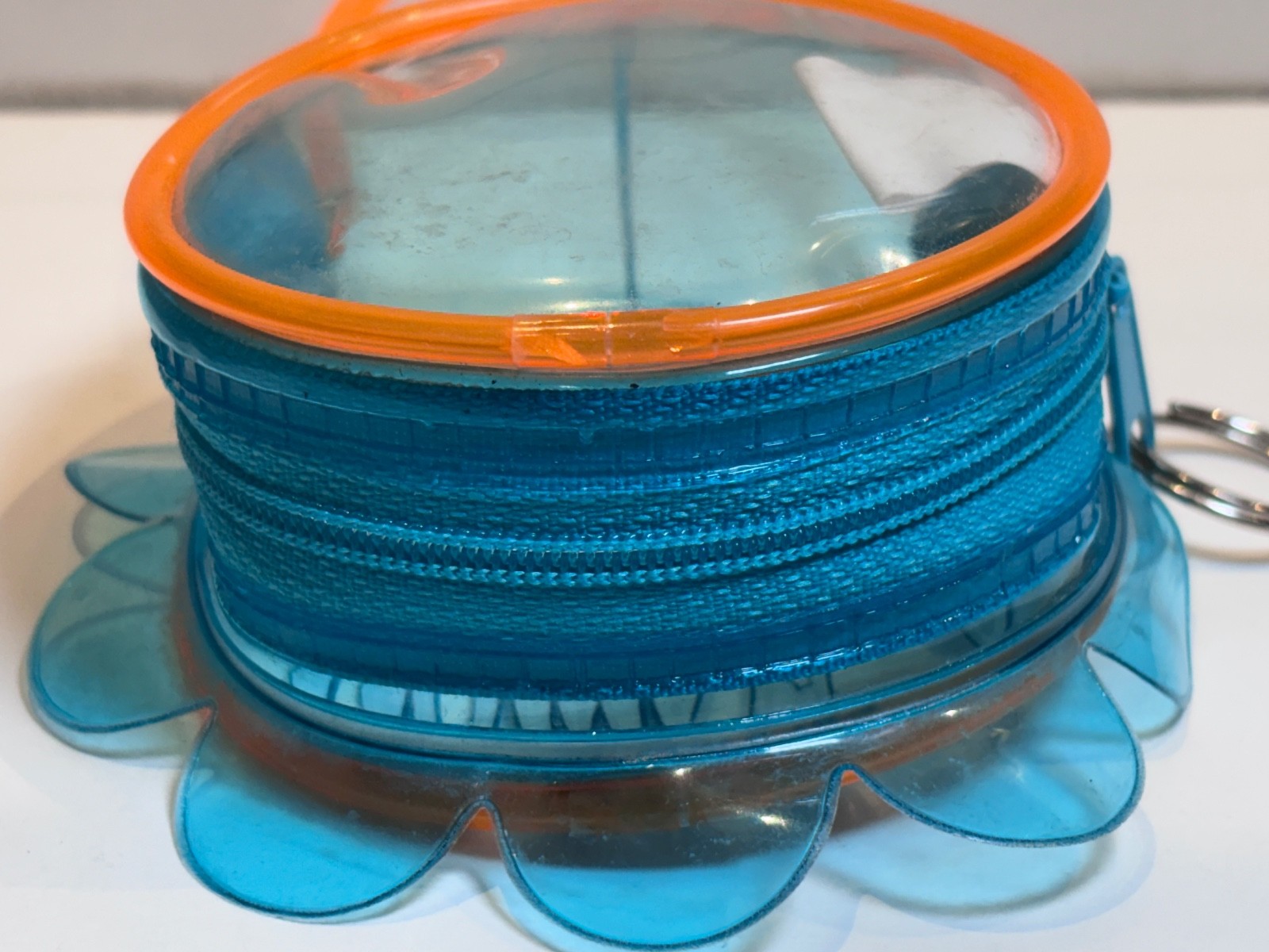 Disney Pixar Finding Nemo Clear Coin Purse Keychain Clip Flower Y2K Vintage RARE