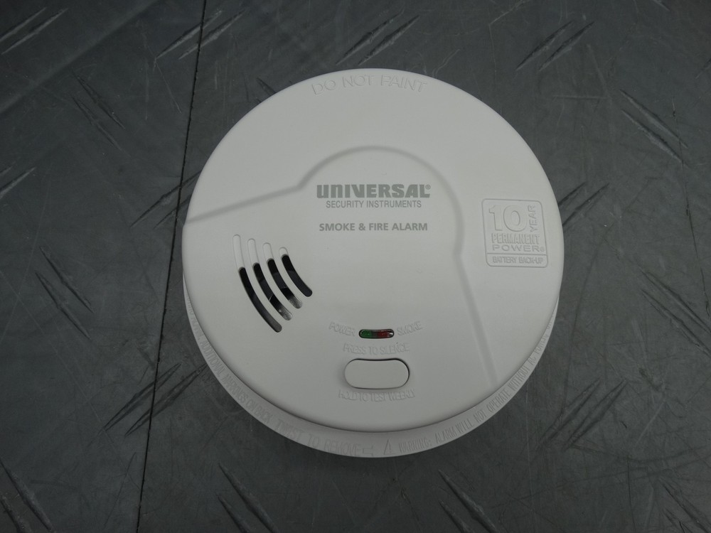 Universal Hardwired Battery Backup Combination Smoke & Carbon Monoxide Detector