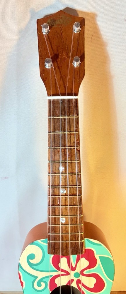 HAWAII UKULELE
