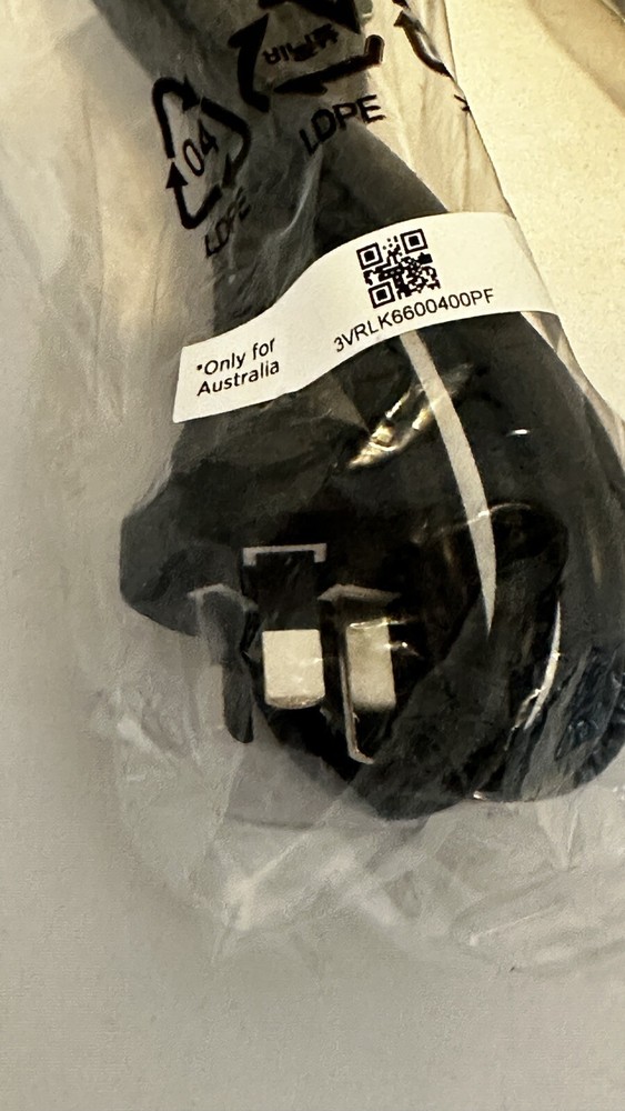 (5) New Sealed Edison Plug International Bundle