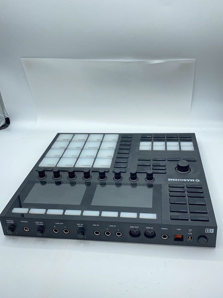 NATIVE INSTRUMENTS Mixer MASCHINE MK3 Used
