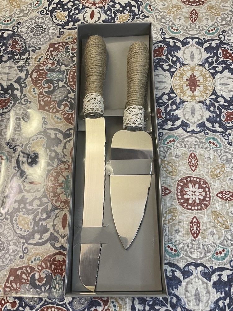 Studio His & Hers Twine & Lace Service Set