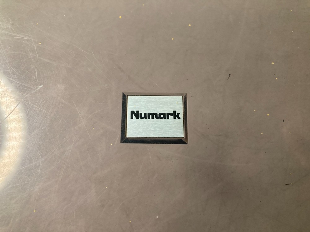 Numark TT-1910 Turntable Top Panel