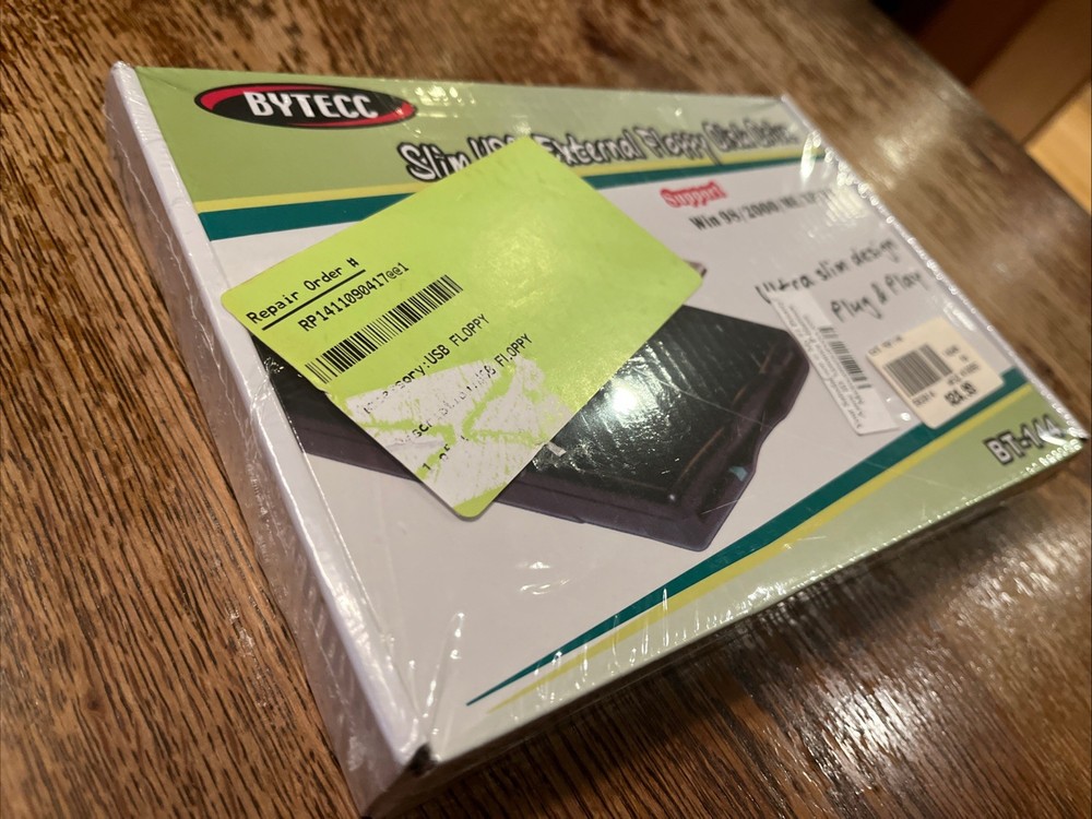 BYTECC BT-144 Slim USB External Floppy Disk Drive 3.5"  -- Plug & Play