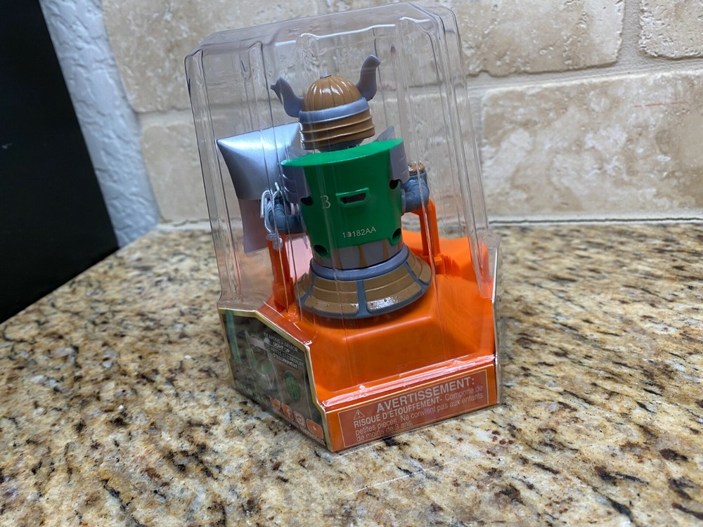 HEXBUG Micro Titans RC Brawler Bots Samurai NEW GREEN