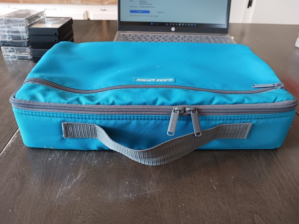Case Logic Blue 30 Cassette Storage Case #CP-30