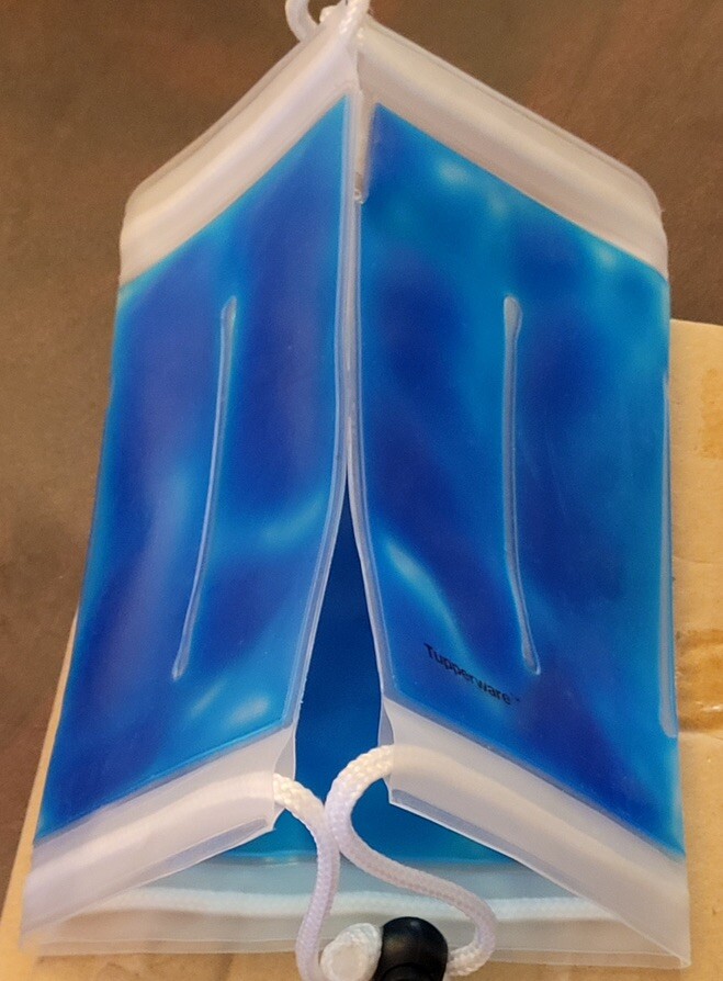 Tupperware Chill Wrap NOS
