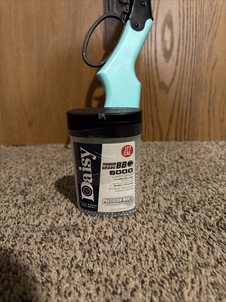 Daisy Pellet Rifle With BB’s Included