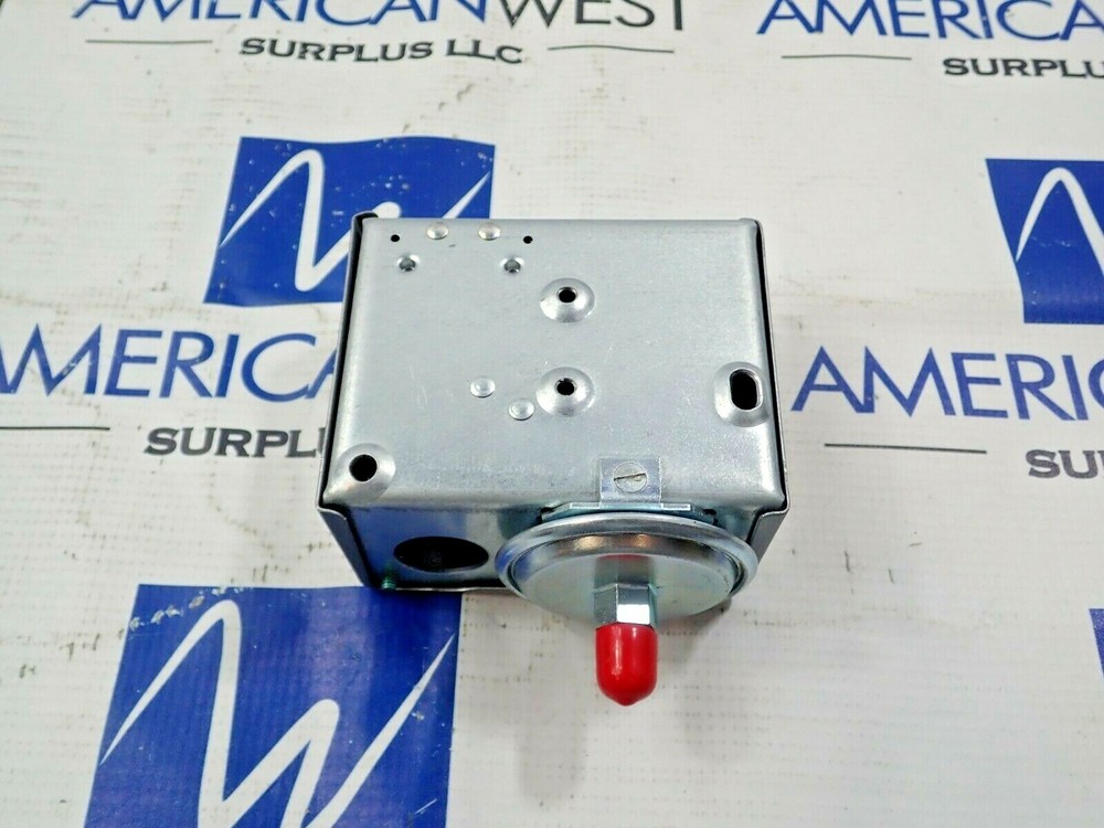 Powers Control 134-1451 Controller Range 3/30 PSIG