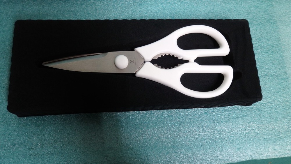 wusthof kitchen shear white color come apart