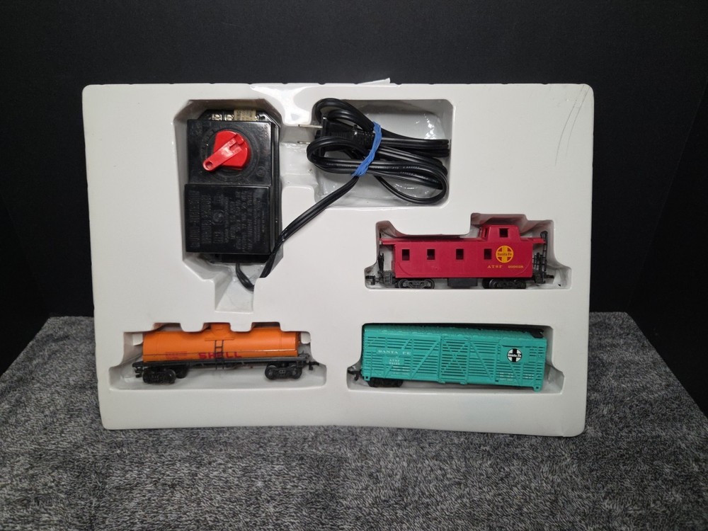 Bachmann Ho Train Set With Extra Tracks Pieces & Accessories UNTESTED AS IS