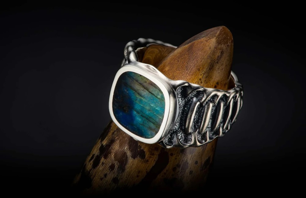 New William Henry Echelon Ring 7 Lab Size 10