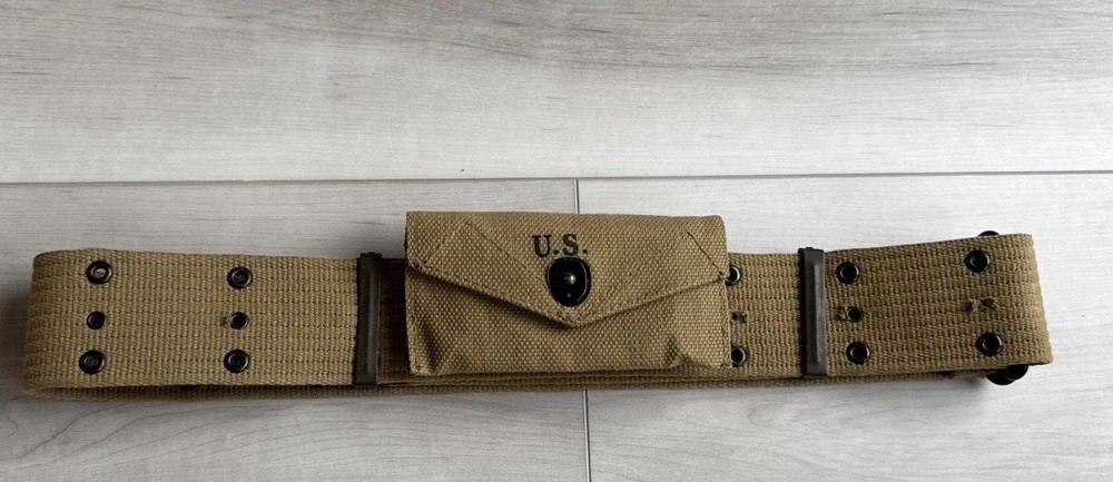 WWII US ARMY INFANTRY Web belt / First Aid Pouch 2-1/4 " wide and 41" long 1942.