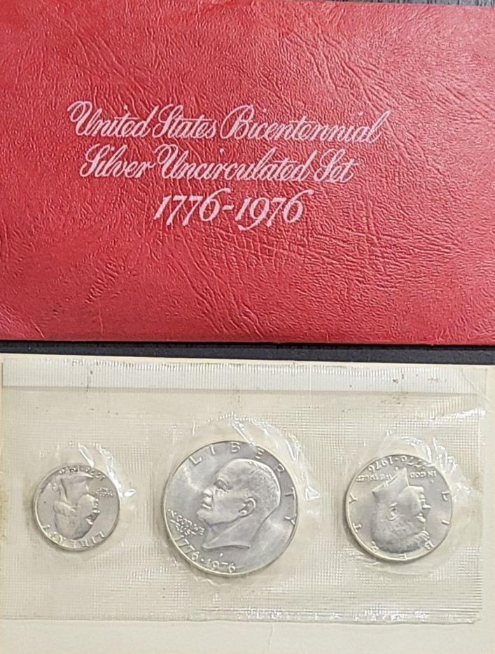United States Bicentennial Silver Uncirculated Set in Mint Condition