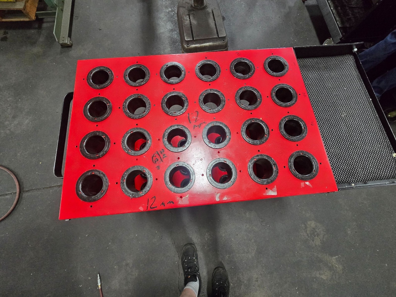 Huot 48 Tool, 40 Taper ToolScoot CNC Tool Cart