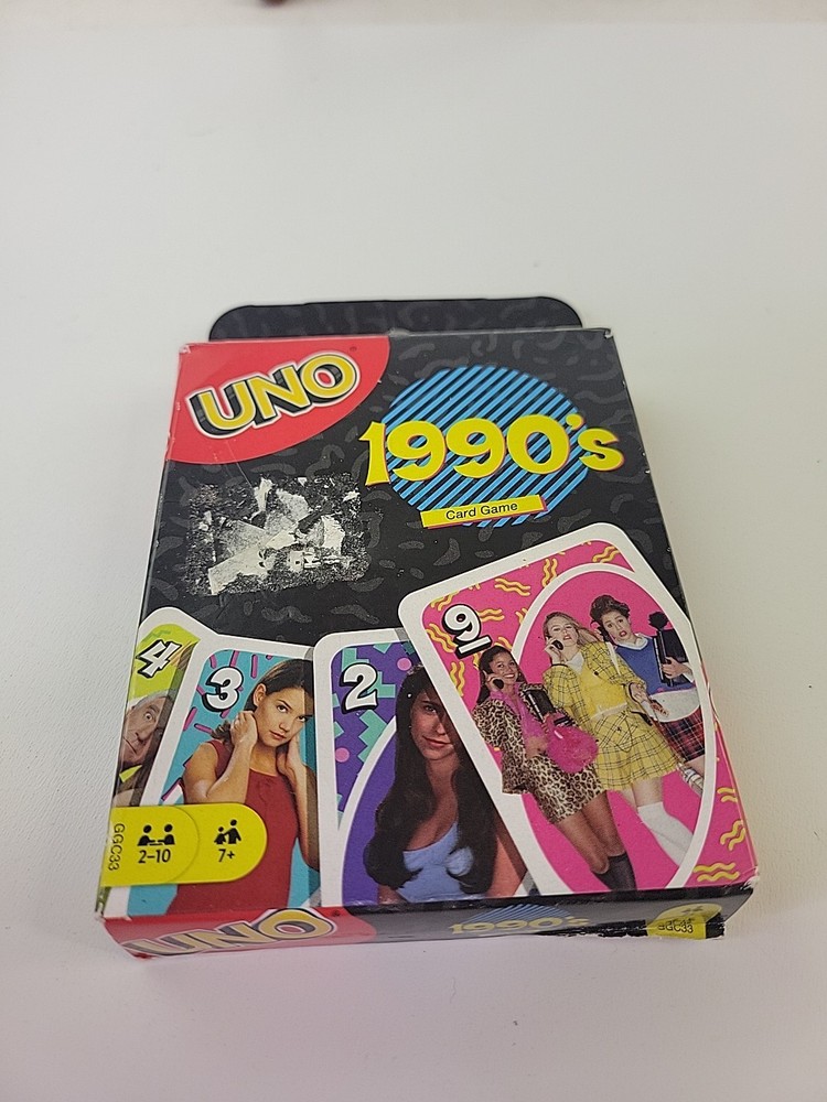 UNO 1990's Card Game