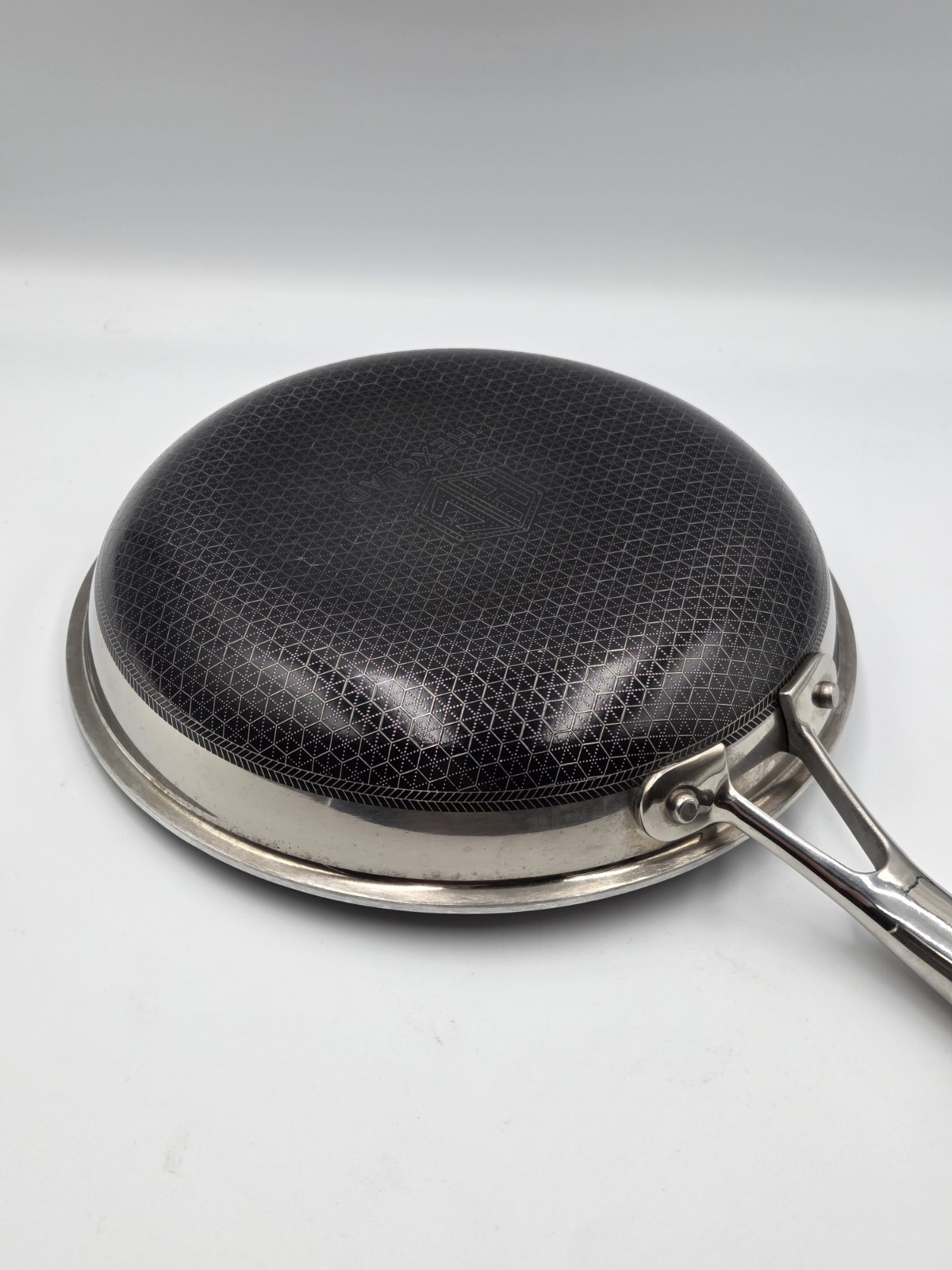 HexClad 8" Round Hybrid Stainless Steel Frying Pan Skillet Nonstick No Lid